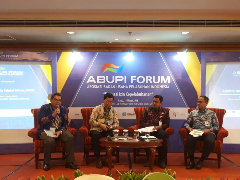 PARA PELAKU USAHA KEPELABUHANAN DISKUSIKAN EVALUASI IZIN KEPELABUHANAN