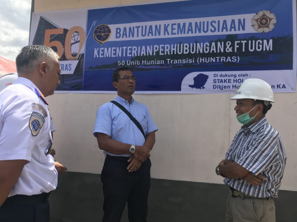 KEMENHUB DAN UGM BANGUN 50 RUMAH DI LOMBOK 08/09/2018