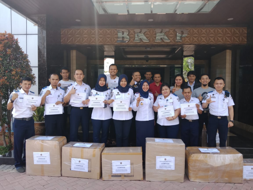 BKKP KEMENHUB KIRIMKAN BANTUAN LOGISTIK DAN TENAGA MEDIS KE LOMBOK 21/0