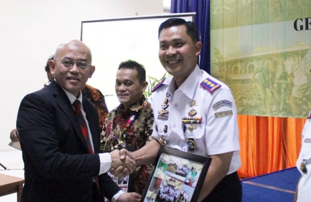 DIRJEN HUBLA, RAIH SERTIFIKASI MANAJEMEN MUTU, BUKTI PELABUHAN TANJUNG PRIOK MEMENUHI STANDAR MUTU INTER