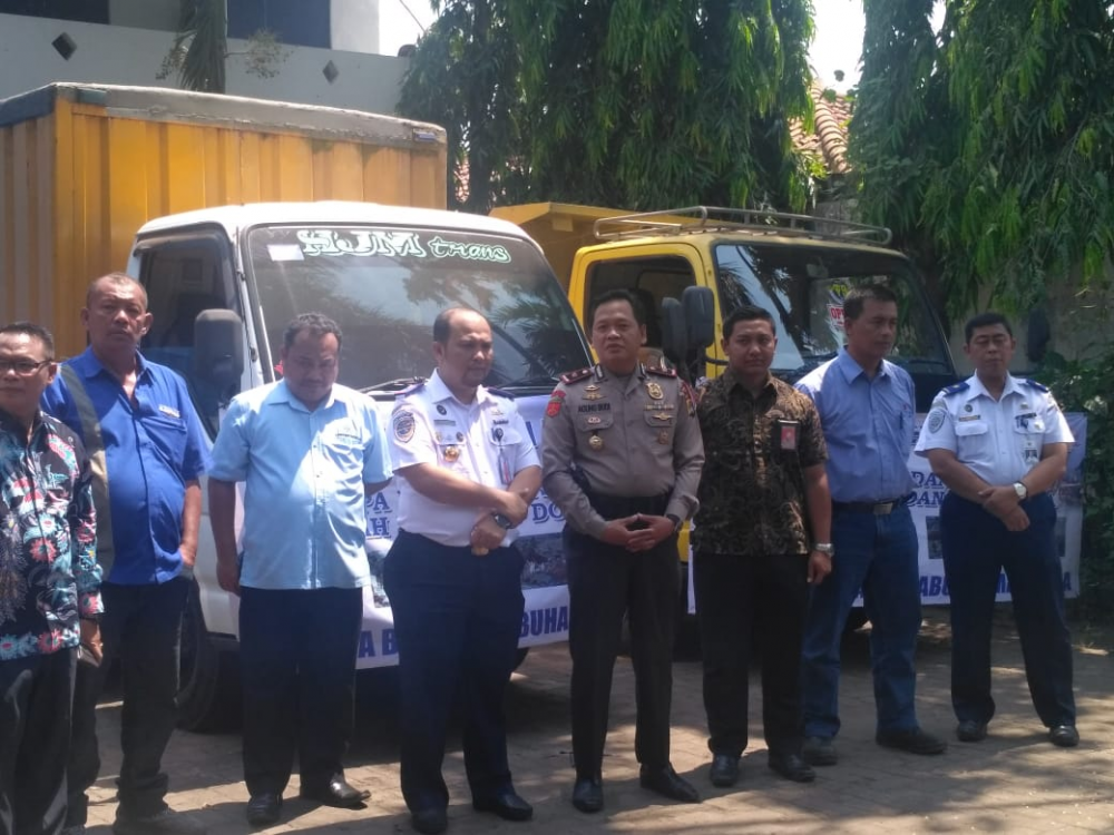 KEMENHUB DAN STAKEHOLDER WILAYAH PELABUHAN MARUNDA GALANG BANTUAN KEMANUSIAAN PEDULI BENCANA GEMPA BUM