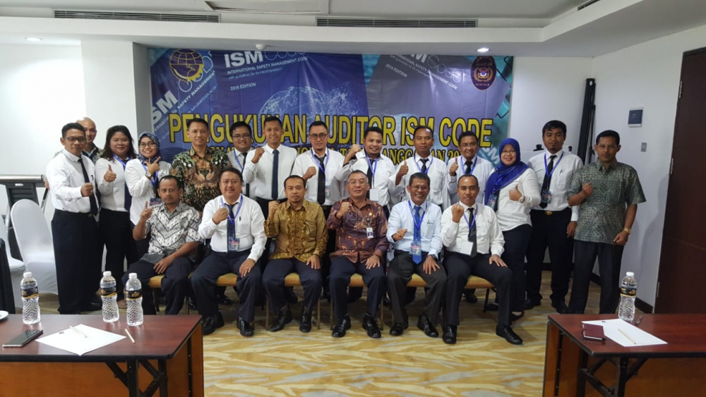 KEMENHUB GELAR ACARA PENGUKUHAN AUDITOR ISM CODE 17/10/2018