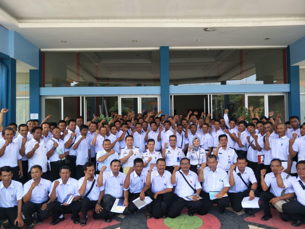 105 ABK SERVICE BOAT DARI PELABUHAN TANJUNG PRIOK IKUTI DIKLAT PEMBERDAYAAN MASYARAKAT