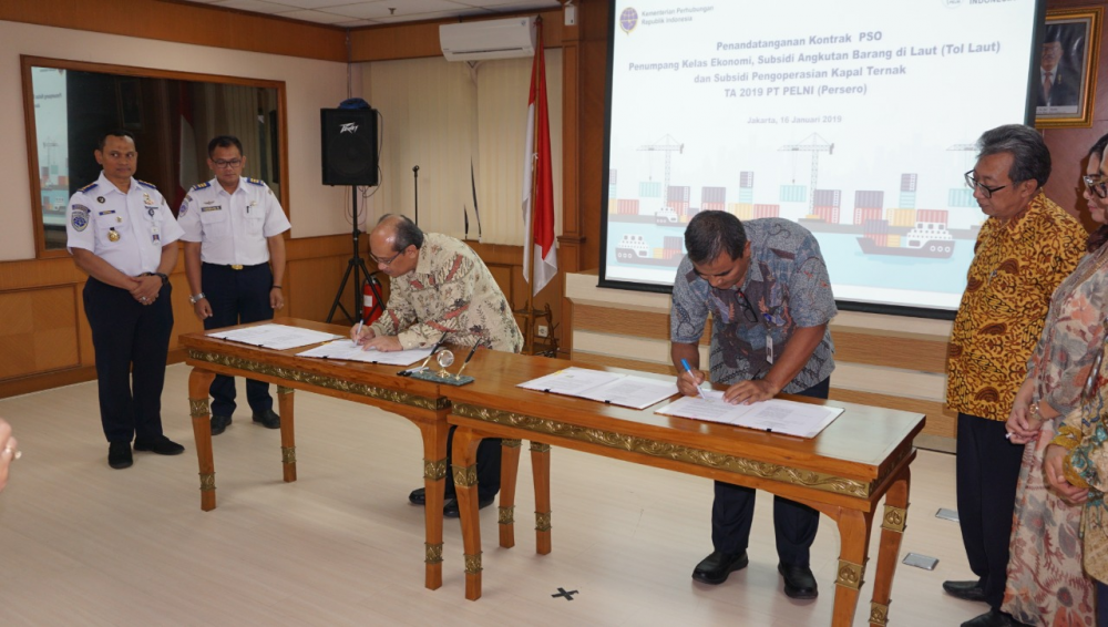 KEMENHUB DAN PT. PELNI TANDATANGANI KONTRAK PSO PENUMPANG KELAS EKONOMI, SUBSIDI ANGKUTAN BARANG TOL LAU