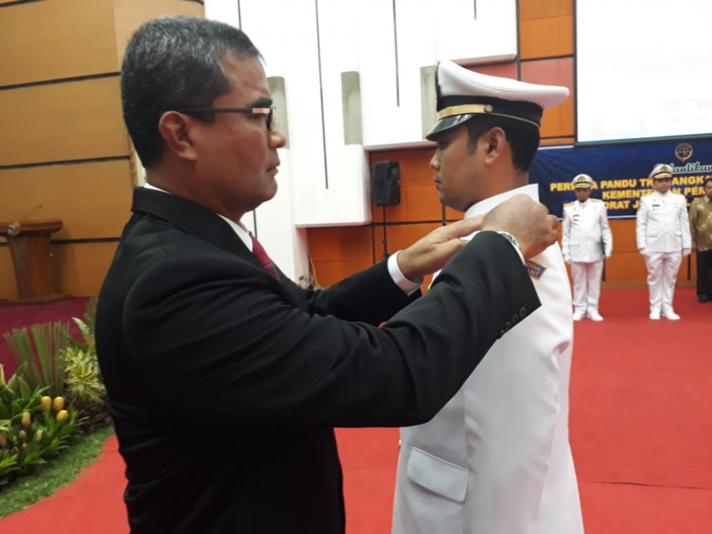 DUKUNG PENINGKATAN KESELAMATAN PELAYARAN, TIGA PULUH SATU PERWIRA PANDU DILANTIK