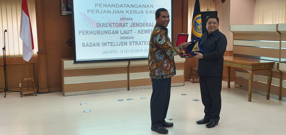 RESMI, KINI KEMENHUB DAN BAIS TNI KERJASAMA DALAM PENGAWASAN DAN PENGAMANAN DI BIDANG PELAYARAN