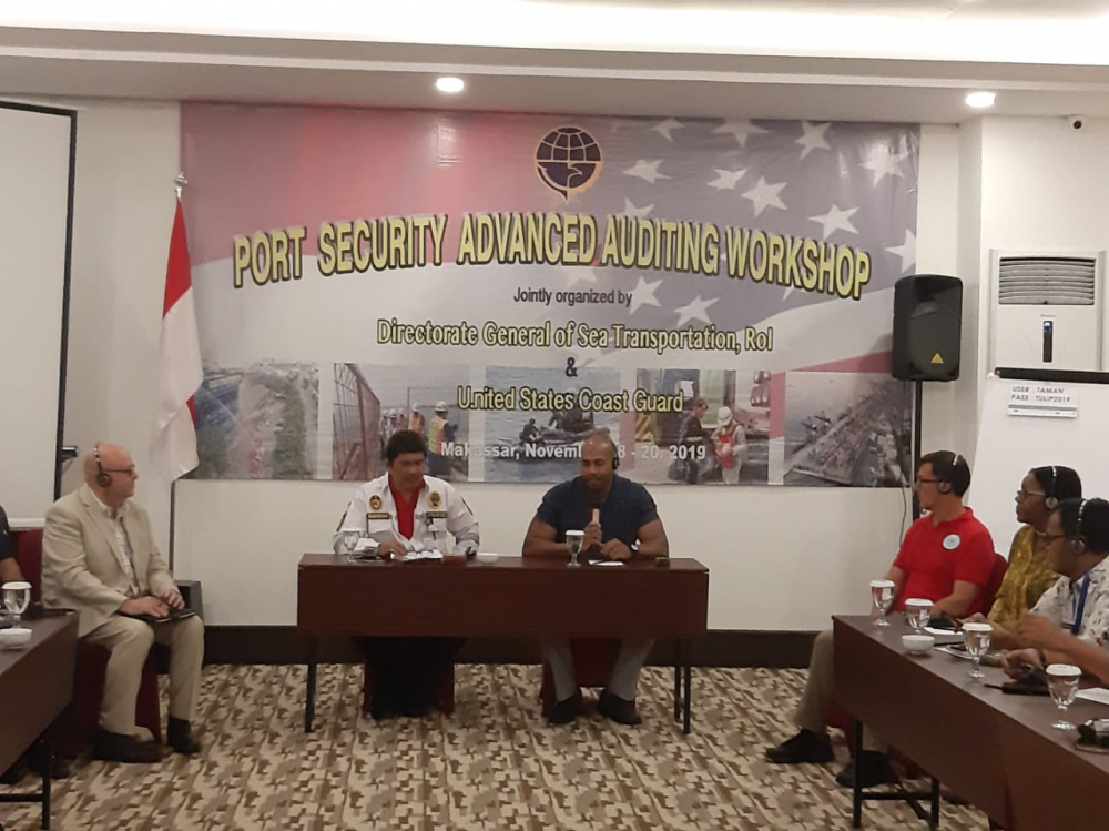KEMENHUB DAN U.S. COAST GUARD KERJASAMA ADAKAN WORKSHOP PEMERIKSAAN LANJUTAN KEAMANAN PELABUHAN