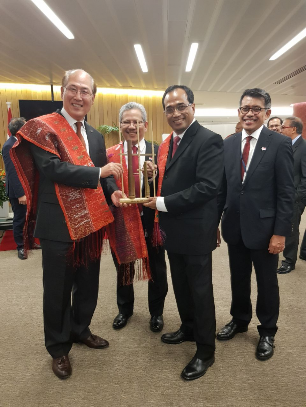 MENHUB : VOTE FOR INDONESIA UNTUK ANGGOTA DEWAN IMO KATEGORI C 29/11/20