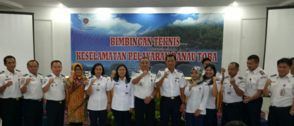 KEMENHUB BERIKAN PELATIHAN PENINGKATAN KESELAMATAN PELAYARAN DI DANAU TOBA