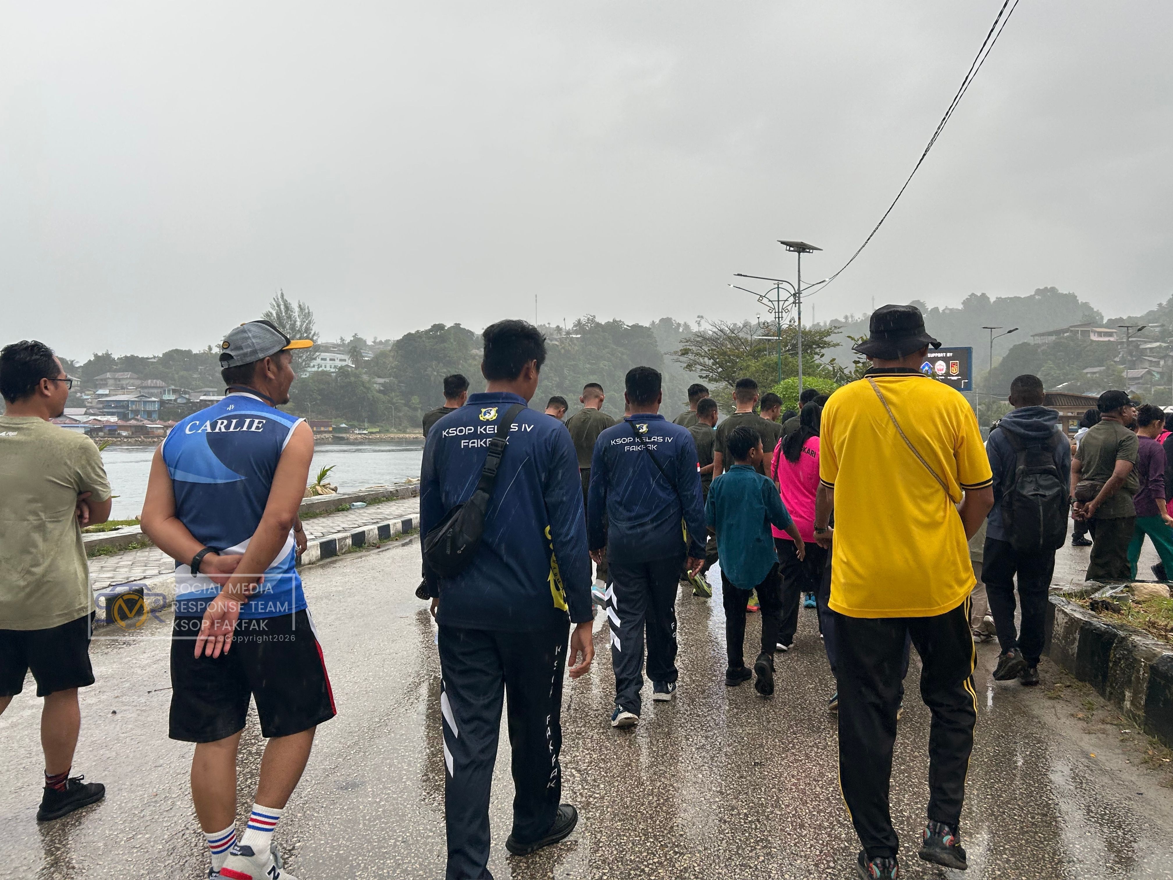 Gerak Jalan Santai dan Senam Bersama dalam Rangka HUT Bhayangkara Ke-80 Tahun 2026 di RTH KH. Ma’ruf Amin