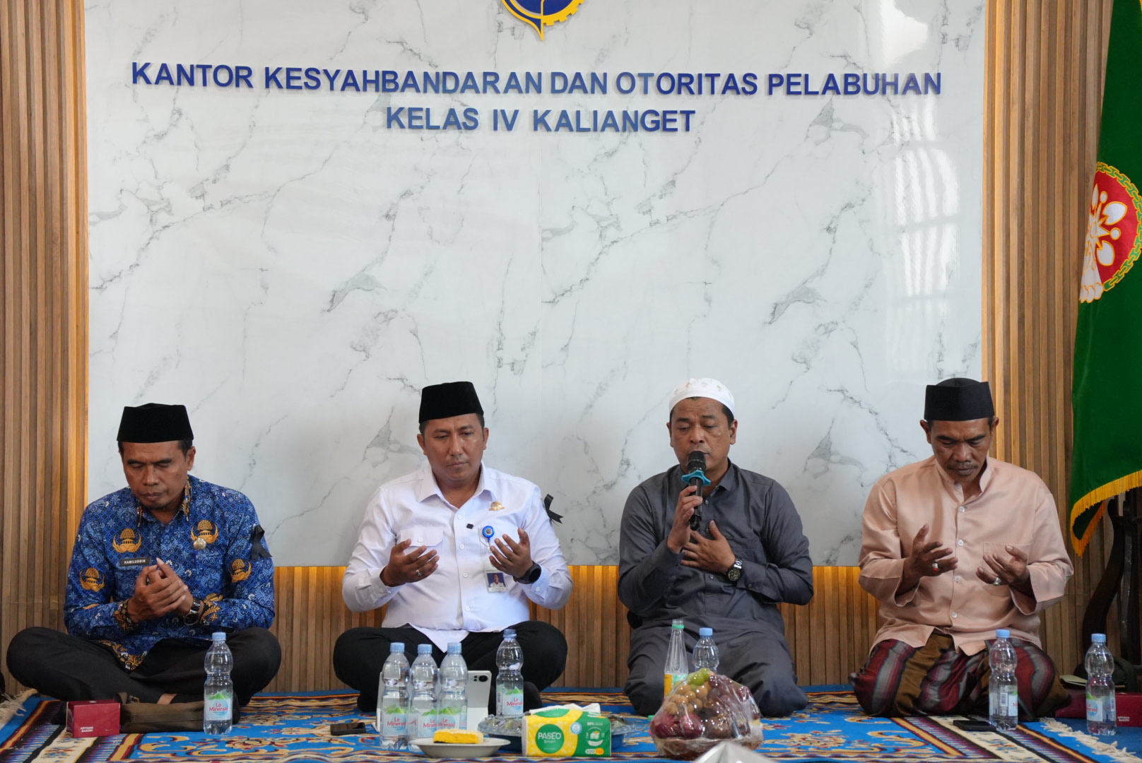 Peringati Harhubnas ke-55, KSOP Kalianget Gelar Doa Bersama dan Santunan Anak Yatim