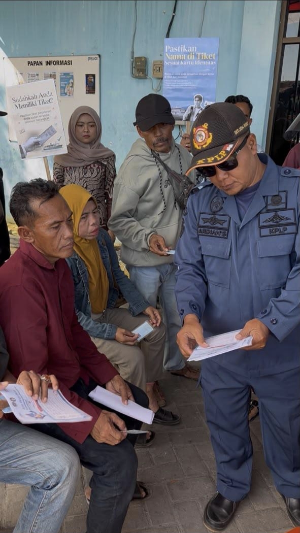 Sinergi KSOP Kelas IV Kalianget dalam Menegakkan Standar Keselamatan Pelayaran