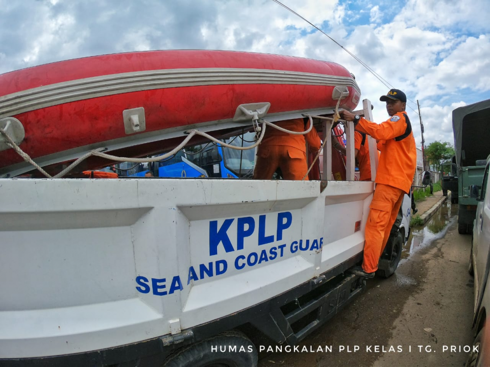 KEMENHUB DIRIKAN POSKO BANTUAN KORBAN BANJIR JABODETABEK DI PELABUHAN TANJUNG PRIOK