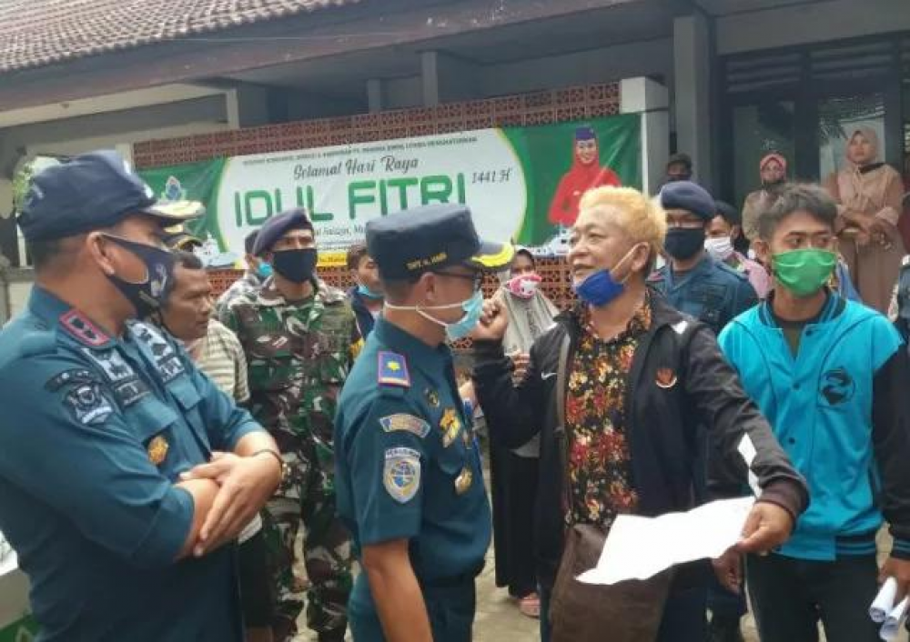 USAI KAWAL PEMERIKSAAN KESEHATAN PENUMPANG DI PELABUHAN SITUBONDO, DUA KAPAL NEGARA KEMENHUB BANTU ANGKUT PENUMPANG MENUJU