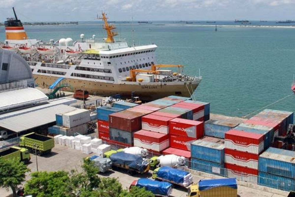 JELANG IDUL FITRI DI MASA PANDEMI COVID-19, DISTRIBUSI LOGISTIK KE WILAYAH TIMUR INDONESIA BERJALAN NORMAL