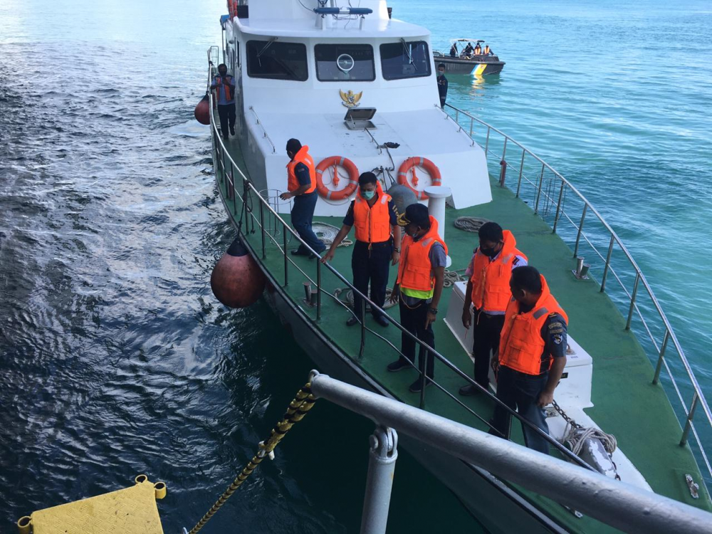 KSOP TANJUNG BALAI KARIMUN LAKUKAN PEMERIKSAAN AWAL MUSIBAH KANDASNYA KAPAL MV. SHARAZ DAN KM. SAMUDERA SAKTI I