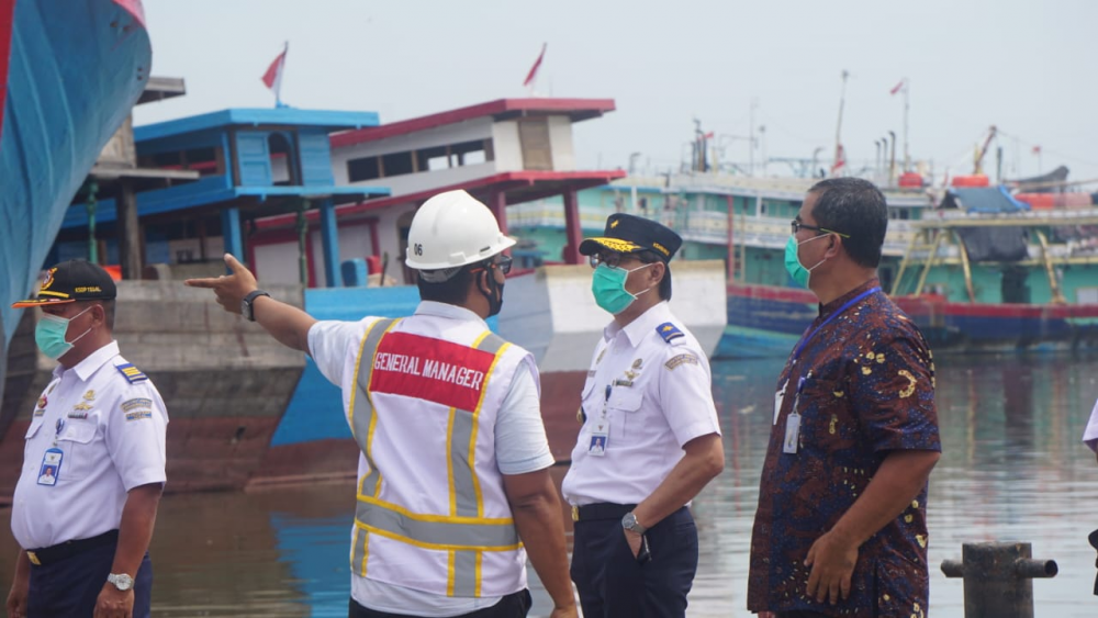 PANTAU PENERAPAN PM 25 Tahun 2020, DIRJEN HUBLA INGATKAN PASOKAN LOGISTIK HARUS TETAP BERJALAN NORMAL