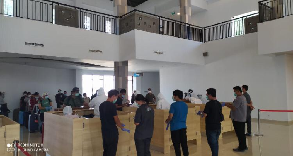 PEMERINTAH INDONESIA FASILITASI KEPULANGAN 810 ABK KAPAL PESIAR MELALUI PELABUHAN BENOA BALI