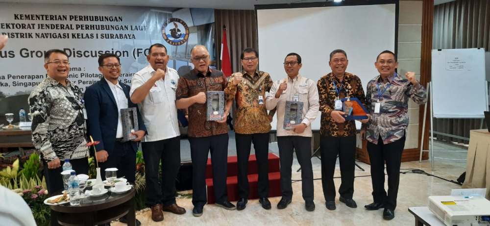 TINGKATKAN PERAN STASIUN VTS, KEMENHUB AKAN TERAPKAN E-PILOTING DI PERAIRAN INDONESIA
