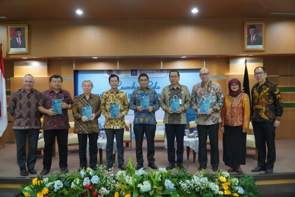 PELUNCURAN BUKU INFRASTRUCTURE INVESTMENT IN INDONESIA, KEMENHUB SIAPKAN PELABUHAN YANG BERDAYA SAING
