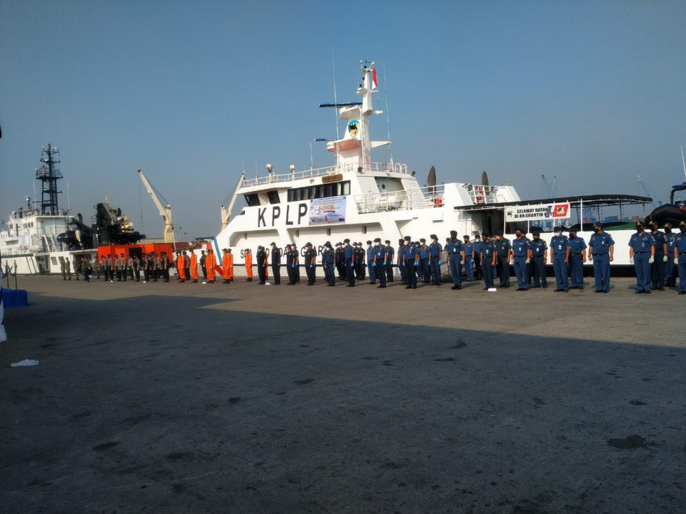 SETELAH SELAT SUNDA, KEMENHUB KEMBALI GELAR APEL PASUKAN DAN SIMULASI PATROLI PENEGAKAN HUKUM DI TSS SELAT LOMBOK