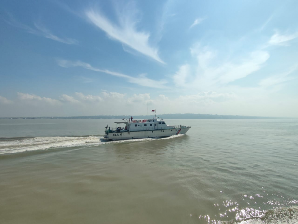 SETELAH SELAT SUNDA, KEMENHUB KEMBALI GELAR APEL PASUKAN DAN SIMULASI PATROLI PENEGAKAN HUKUM DI TSS SELAT LOMBOK