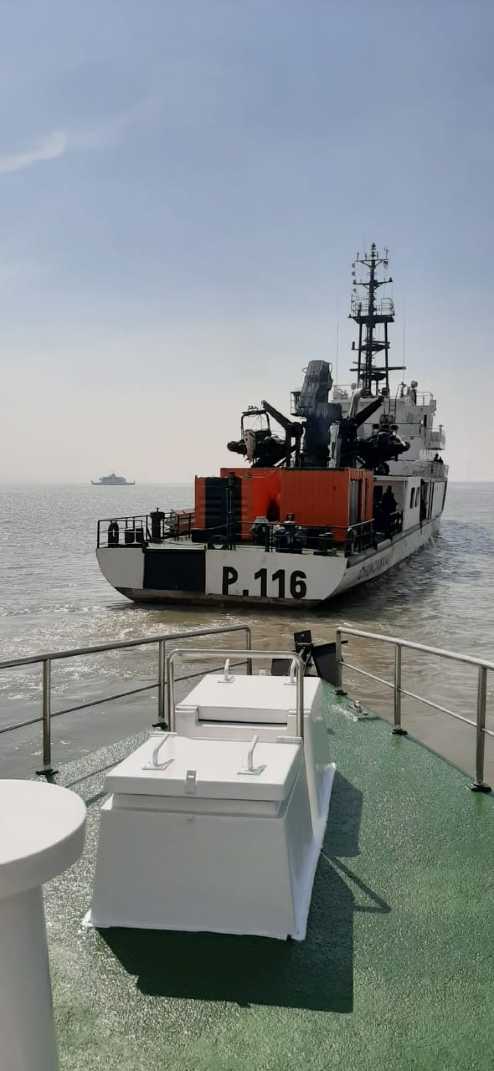 SETELAH SELAT SUNDA, KEMENHUB KEMBALI GELAR APEL PASUKAN DAN SIMULASI PATROLI PENEGAKAN HUKUM DI TSS SELAT LOMBOK