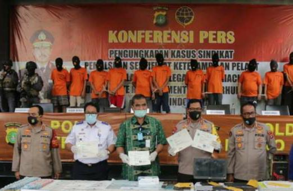 KEMENHUB PERKUAT SISTEM DAN TEKNOLOGI INFORMASI PELAYARAN DAN KEPELAUTAN