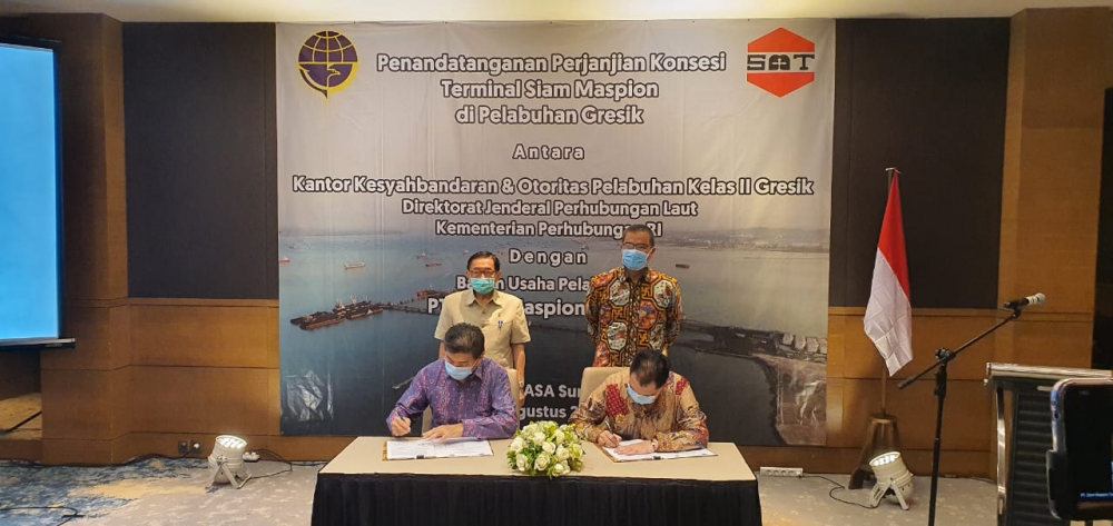 PT. SMT RESMI KELOLA TERMINAL SIAM MASPION DI PELABUHAN GRESIK