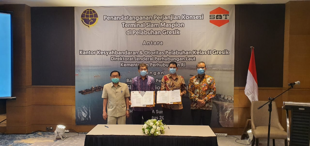 PT. SMT RESMI KELOLA TERMINAL SIAM MASPION DI PELABUHAN GRESIK