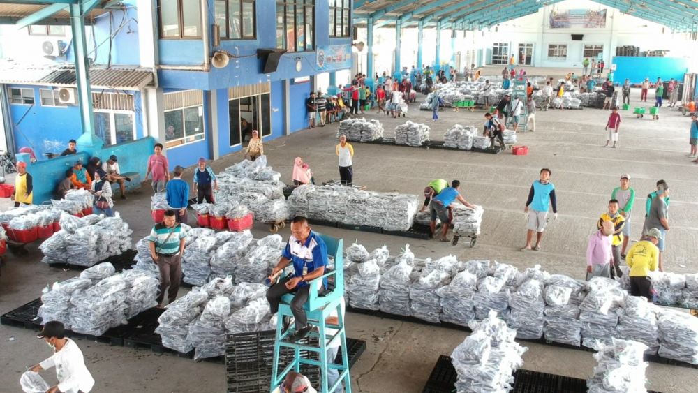 BERIKAN KEMUDAHAN DALAM PERIZINAN IMPLEMENTASI AIS, PAGUYUBAN NELAYAN APRESIASI KEMENHUB