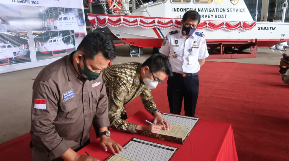 DUKUNG  PERCEPATAN PENETAPAN ALUR PELAYARAN, KEMENHUB TAMBAH  DUA UNIT KAPAL BOAT SURVEY KENAVIGASIAN