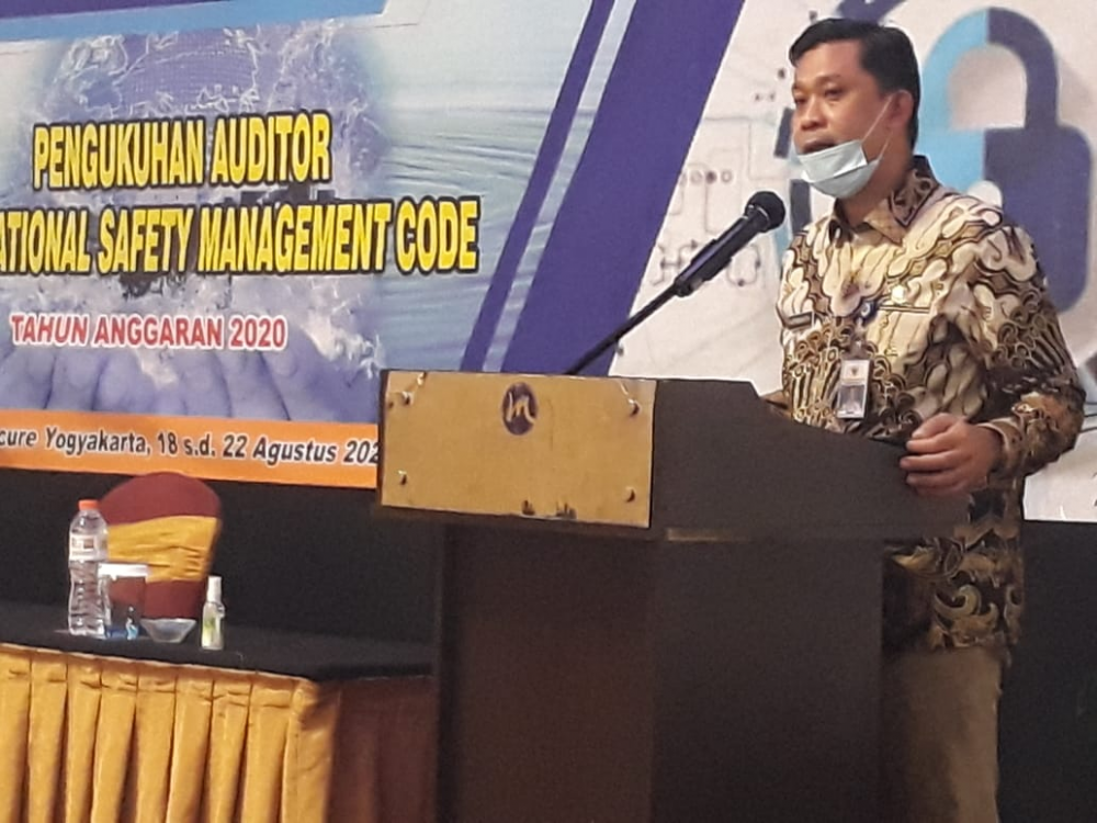TINGKATKAN ASPEK KELAIKLAUTAN KAPAL, KEMENHUB KUKUHKAN 21 AUDITOR ISM CODE