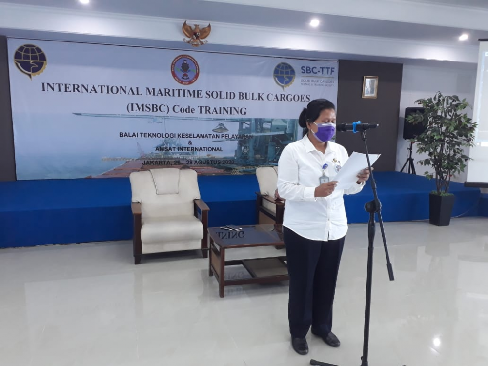 OPTIMALKAN PENGAWASAN PENGANGKUTAN BARANG BERBAHAYA CURAH PADAT, KEMENHUB GELAR PELATIHAN IMSBC CODE
