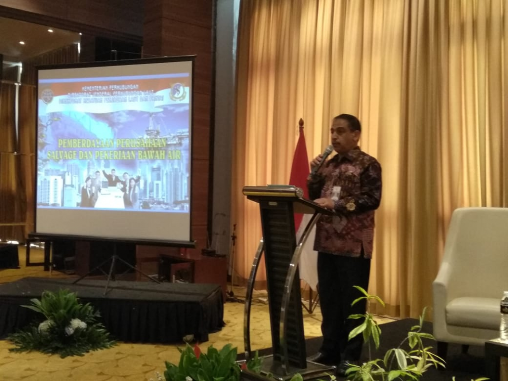 KEMENHUB DORONG PERUSAHAKEMENHUB DORONG PERUSAHAAN SALVAGE/PEKERJAAN BAWAH AIR AGAR SEMAKIN BERDAYA SAINGAN SALVAGE/PEKERJAAN BAWAH AIR AGAR SEMAKIN BERDAYA SAING