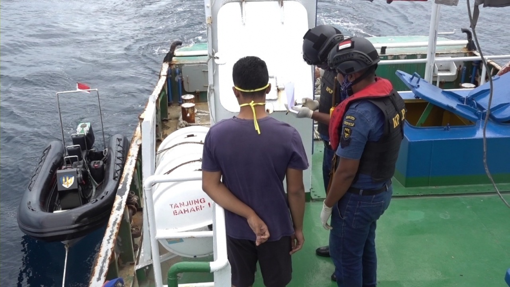 PENEGAKAN HUKUM DI LAUT, KEMENHUB TEGASKAN TIDAK ADA KOMPROMI ATAS PELANGGARAN KEPATUHAN TERHADAP KELAIKLAUTAN KAPAL