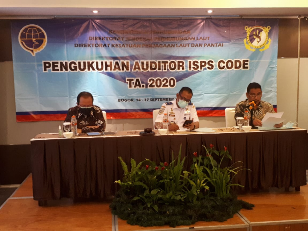 PENINGKATAN KOMPETENSI SDM DI BIDANG KEAMANAN KAPAL DAN FASILITAS PELABUHAN, KEMENHUB KUKUHKAN 24 AUDITOR ISPS CODE DI BOGOR