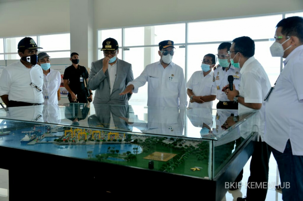 KE LOMBOK, MENHUB CEK KESIAPAN OPERASI DERMAGA DAN TERMINAL PENUMPANG GILIMAS