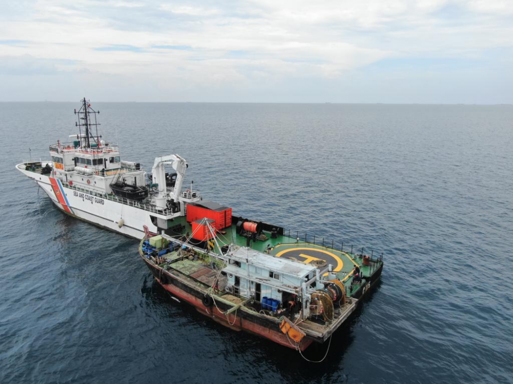 PENEGAKAN HUKUM DI LAUT, KEMENHUB TINDAK KAPAL NELAYAN BERBENDERA MALAYSIA YANG MASUK WILAYAH NKRI