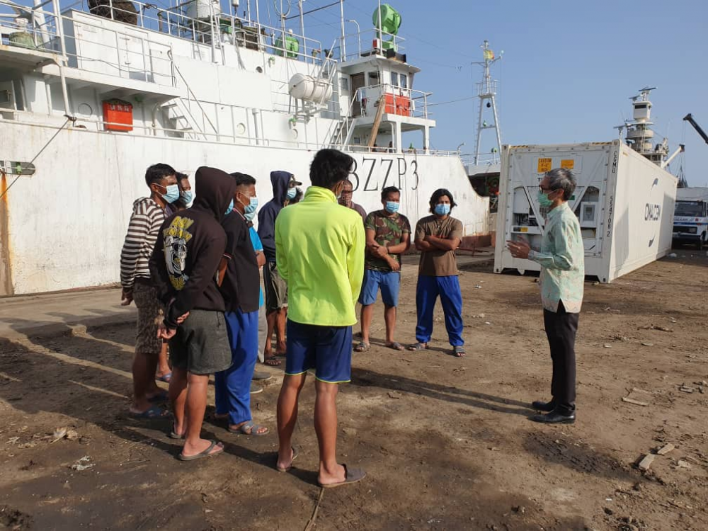 PEMERINTAH INDONESIA FASILITASI KEPULANGAN 13 ABK WNI DARI KAPAL CHINA LONG XING