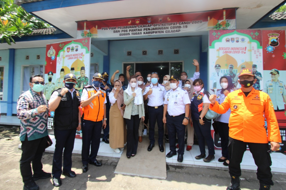 DITJEN HUBLA TURUT BERPARTSIPASI GELAR BAKTI SOSIAL DAN GERAKAN PEDULI KESELAMATAN PELAYARAN