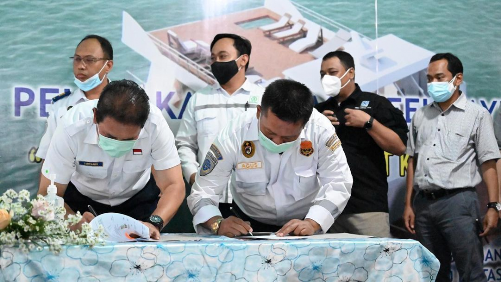 Peletakan Lunas (Keel Laying) Terpadu yang bertempat di PT Bayu Bahari Sentosa