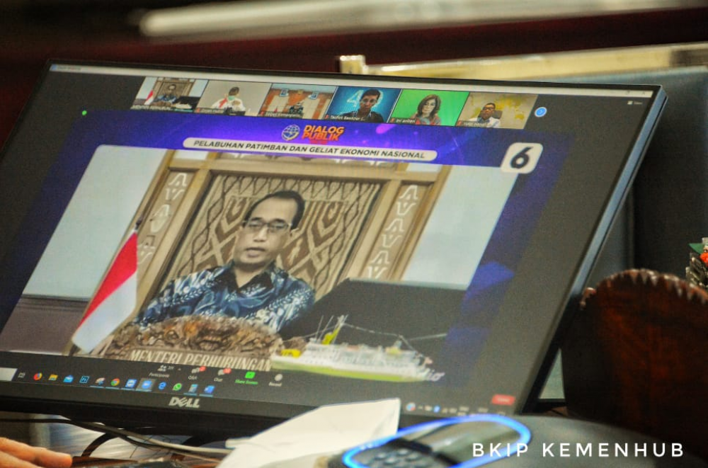 SELAIN MAJUKAN LOGISTIK  INDONESIA, PELABUHAN PATIMBAN JUGA HIDUPKAN PEREKONOMIAN MASYARAKAT SEKITAR