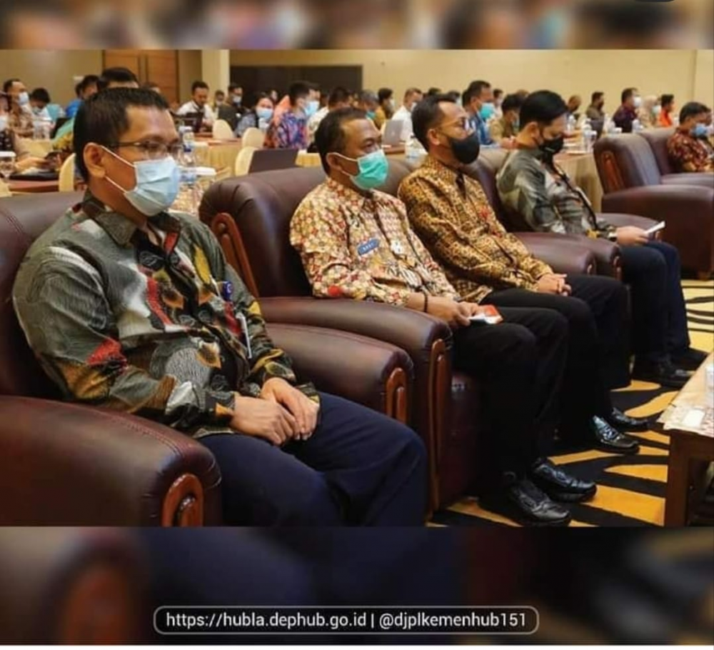 KANTOR UNIT PENYELENGGARA PELABUHAN KELAS III TANJUNG MEDANG