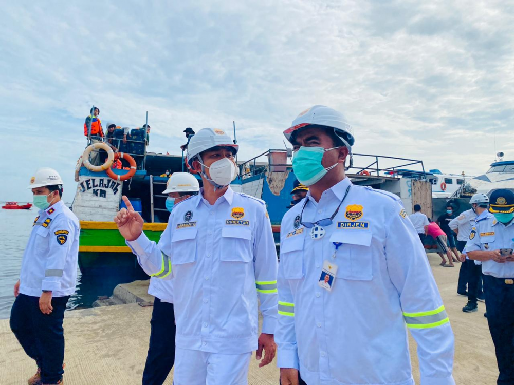 JELANG ANGKUTAN LAUT NATARU, KEMENHUB UJI PETIK KAPAL TRADISIONAL  DI MUARA ANGKE