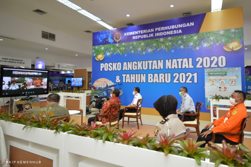 Buka Posko Nataru, Menhub Ingin Pastikan Pelayanan Transportasi Berjalan Sehat, Aman, dan Nyaman di Tengah Pandemi