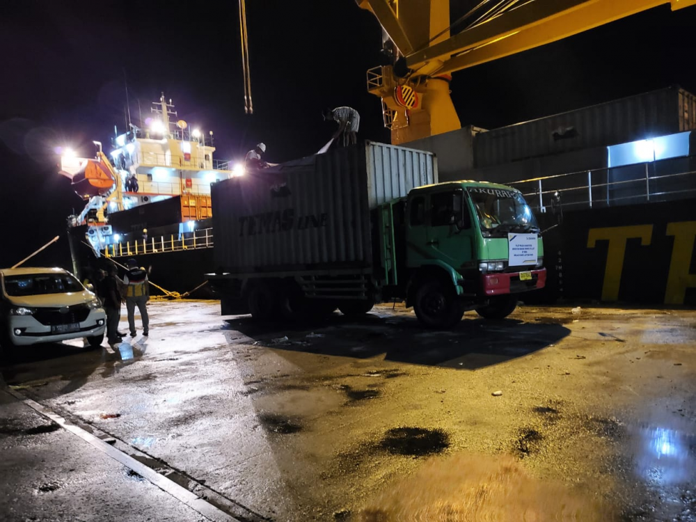PERDANA, KIRIM LOGISTIK NATARU MELALUI KONEKTIVITAS MULTIMODA TRANSPORTASI TOL LAUT