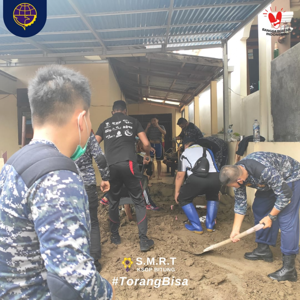 Aksi Cepat Tanggap, KSOP Bitung Bantu Korban Bencana Manado