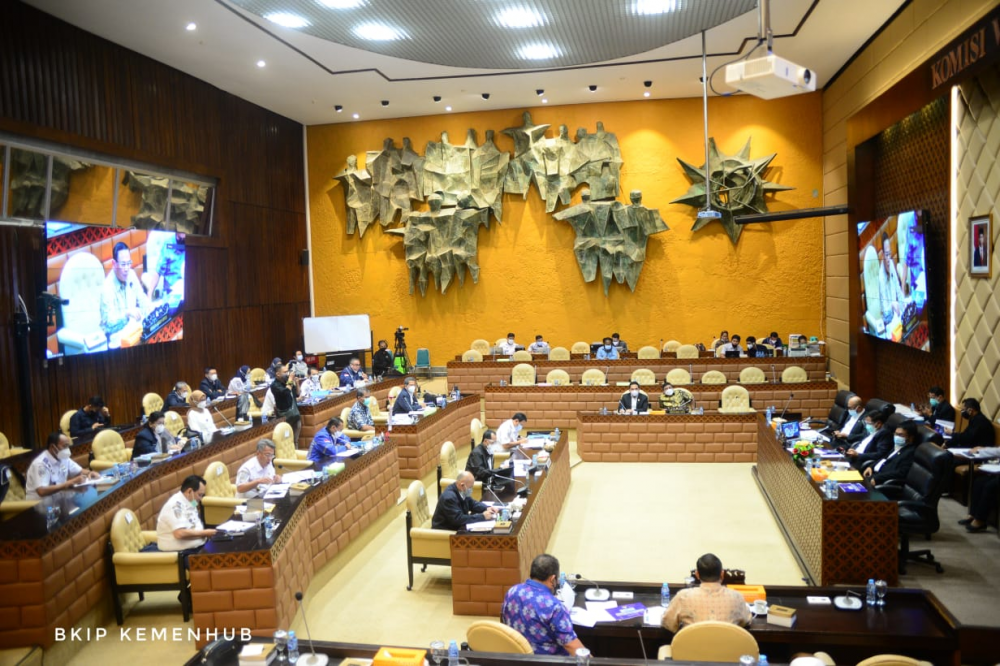 KOMISI V DPRI RI APRESIASI CAPAIAN REALISASI ANGGARAN KEMENHUB TAHUN 2020