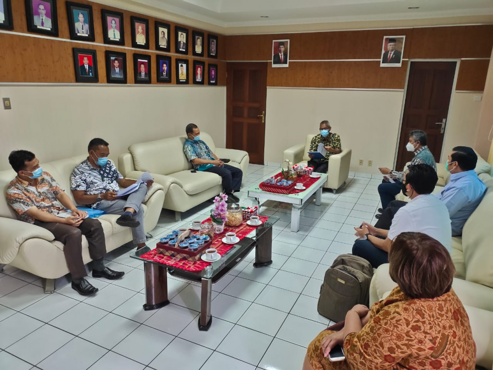 Silahturahmi dan Penyampaian Permohonan Review Perjanjian Addendum TPK Belawan Fase 2